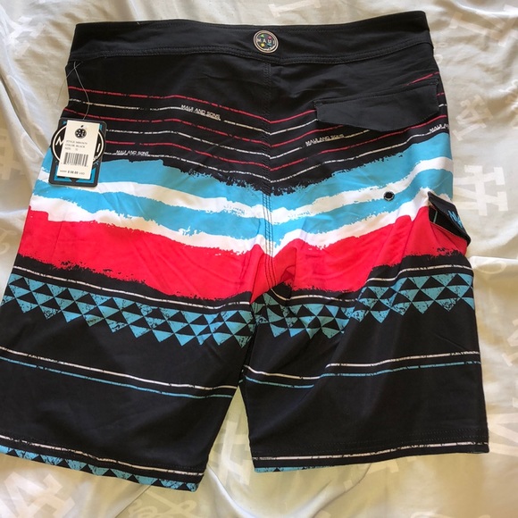 NWT🔥Maui And Sons Swim Trunks - Picture 3 of 8